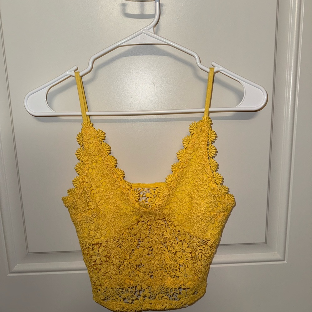 Forever 21 Yellow Floral Lace Cropped Camisole